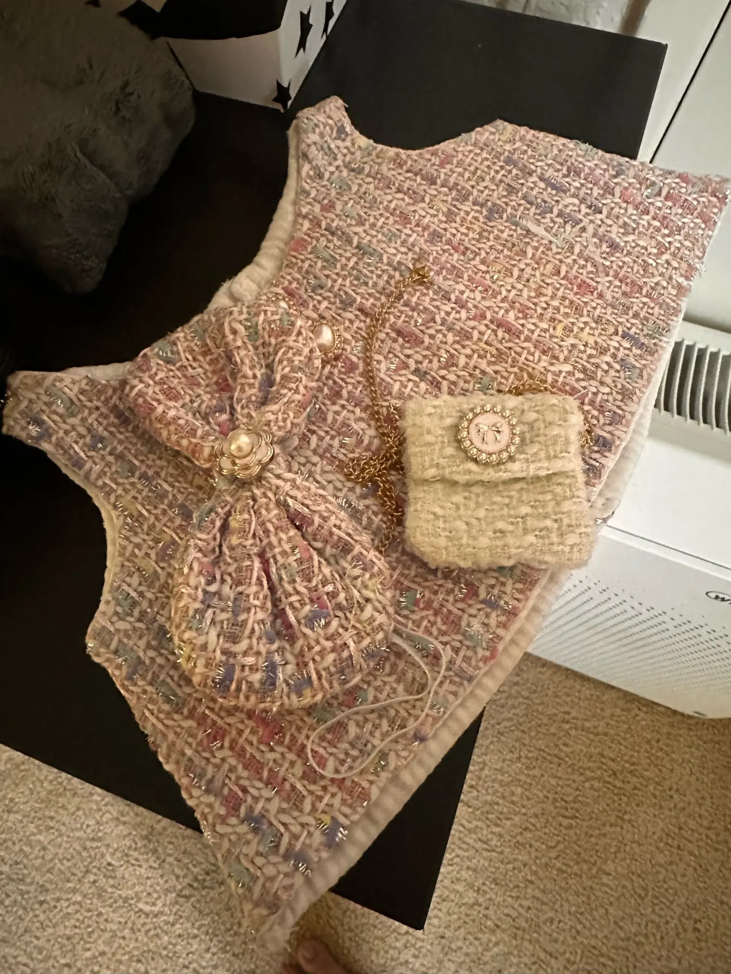 New 2025 Genuine Labubu The Monsters Big Into Energy Series Wireless Charger Peripheral Desktop Ornament Toy Birthday Girl Gift photo review