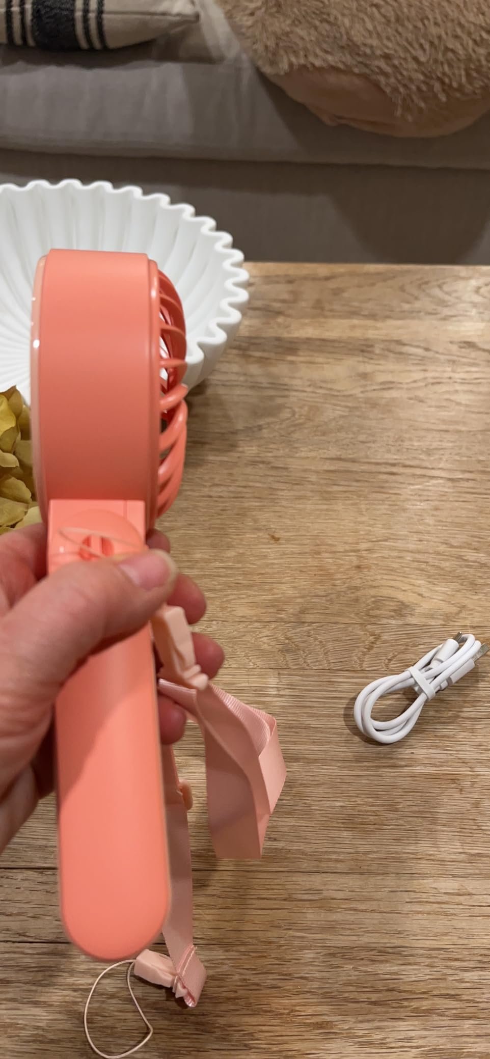 JISULIFE Handheld Fan Life7 – Ultimate Flexibility: High-Power Motor. LED Display. 19.5 Hrs Cooling. 5000mAh Rechargeable. 5-Speed. Foldable Design. 3-IN-1 Portable Fan for Travel Cruise Beach(Grey) photo review