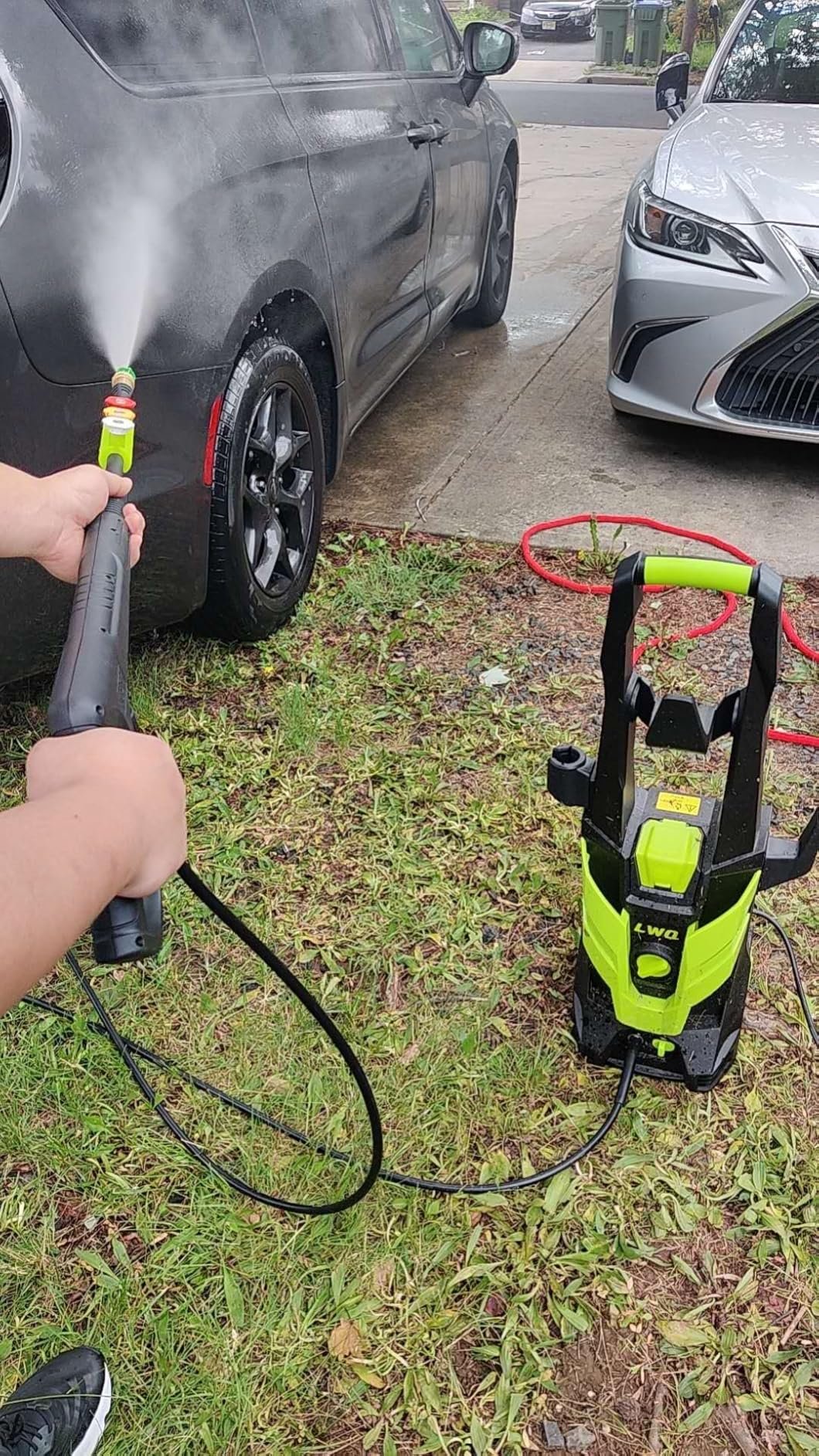 Electric Pressure Washer. 2.5 GPM Power Washer with 4 Quick Connect Nozzles. High Pressure Cleaning Machine with Foam Cannon for Cars/Fences/Driveways/Patios/Home Cleaning (Green) photo review