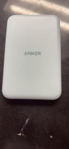 Anker 621 Magnetic Portable Charger (MagGo). 5.000mAh Wireless Power Bank with USB-C Cable. Magsafe-Compatible Battery Pack for iPhone 16/15/14/13/12 Series photo review