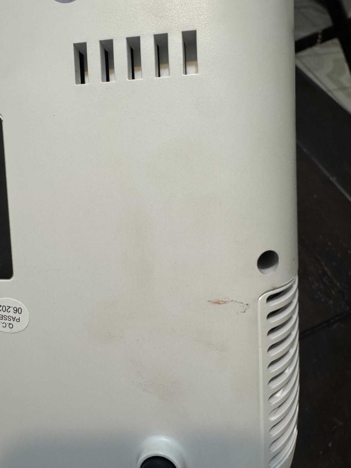 Official Licensed Google TV Smart Projector. HAPPRUN 4K UHD Home Theater with Dolby Sound. Wi-Fi & Bluetooth. Built-in Streaming Apps. Compatible with Games Consoles & Smartphone. Indoor & Outdoor Use photo review