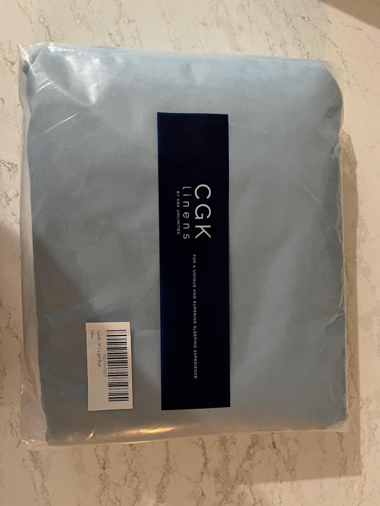 Queen Size 4 Piece Sheet Set - Comfy Breathable & Cooling Bed Sheets Set - Hotel Luxury Bedding for Women. Men. Kids. Teens. Boys & Girls - Deep Pockets. Soft and Wrinkle Free - Oeko-Tex - Dark Grey photo review