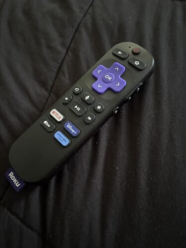 Roku Streaming Stick 4K - HDR & Dolby Vision Roku Streaming Device for TV with Voice Remote & Long-Range Wi-Fi - Free & Live TV photo review