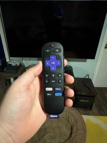 Roku Streaming Stick 4K - HDR & Dolby Vision Roku Streaming Device for TV with Voice Remote & Long-Range Wi-Fi - Free & Live TV photo review