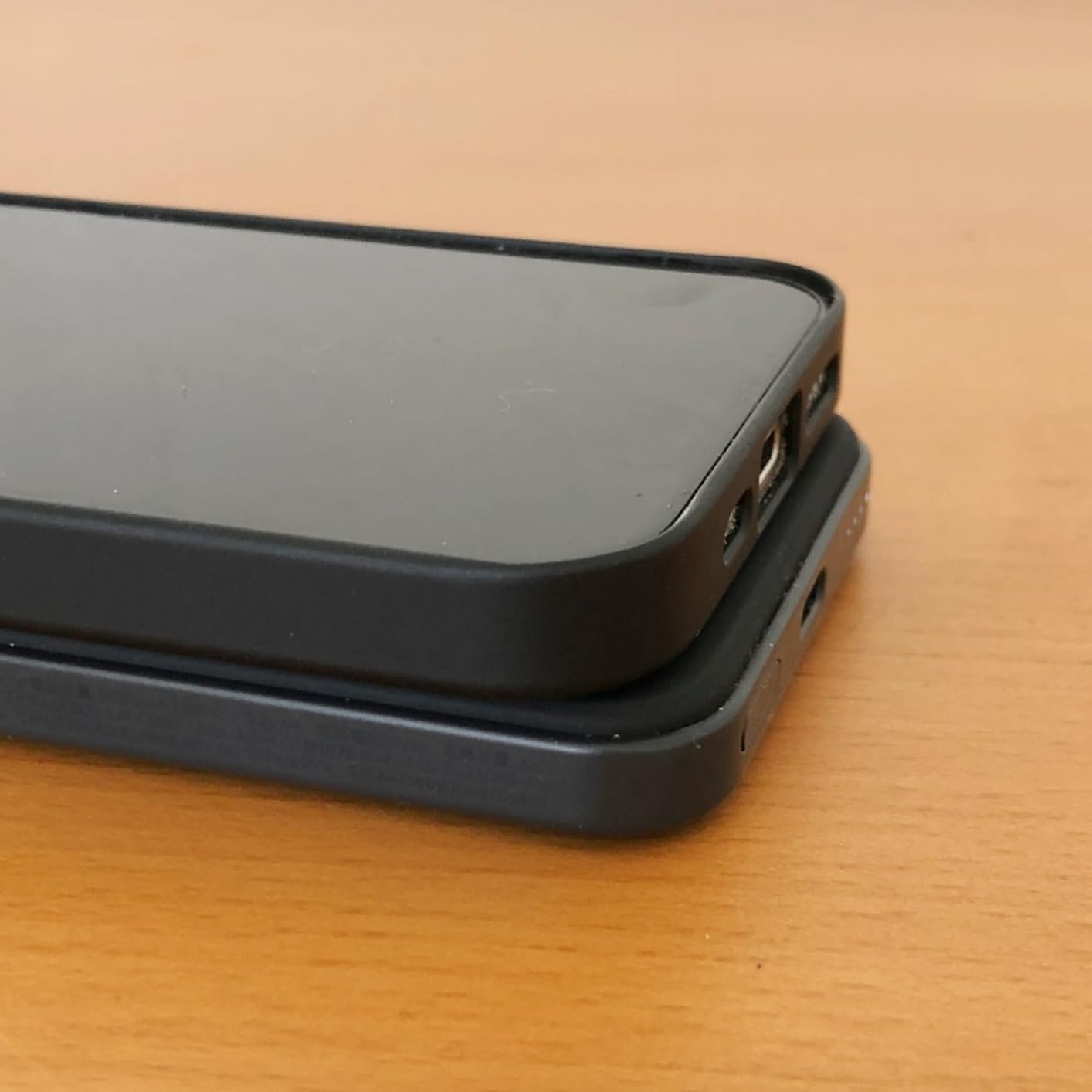 Anker 621 Magnetic Portable Charger (MagGo). 5.000mAh Wireless Power Bank with USB-C Cable. Magsafe-Compatible Battery Pack for iPhone 16/15/14/13/12 Series photo review