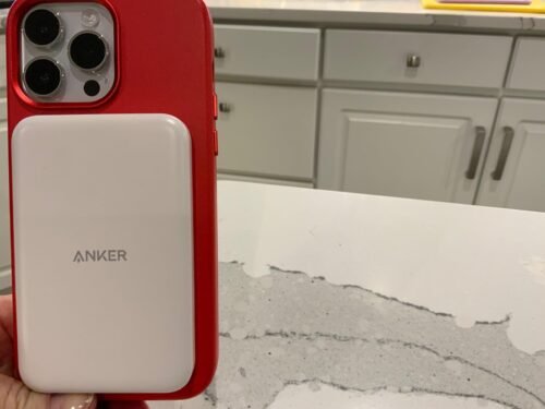 Anker 621 Magnetic Portable Charger (MagGo). 5.000mAh Wireless Power Bank with USB-C Cable. Magsafe-Compatible Battery Pack for iPhone 16/15/14/13/12 Series photo review