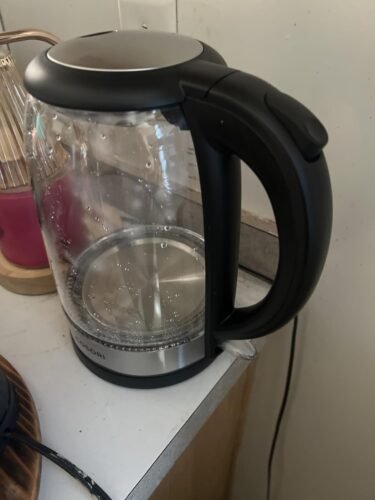 Cosori Electric Kettle. No Plastic Contact With Water. Wide Mouth For Easy Cleaning. Auto Shut Off. 1.7L Tea Kettle & Hot Water Boiler. Water Heater & Teapot. Borosilicate Glass. Black. 1500W photo review