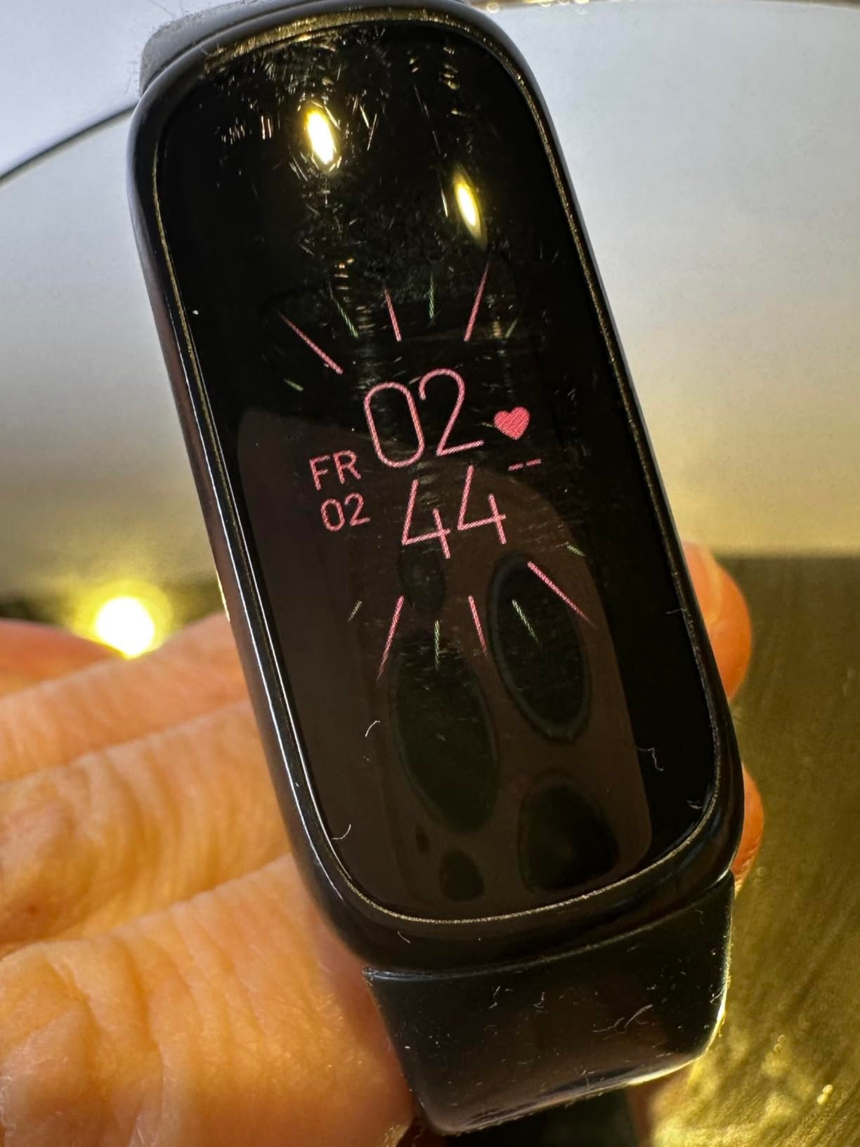 Fitbit Inspire 3 Health &-Fitness-Tracker with Stress Management. Workout Intensity. Sleep Tracking. 24/7 Heart Rate and more. Midnight Zen/Black One Size (S & L Bands Included) photo review