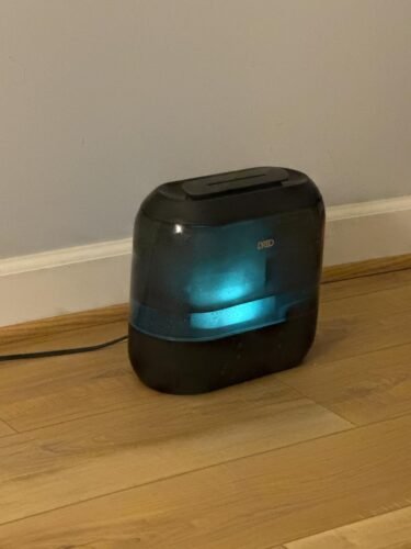 Dreo Smart Humidifiers for Bedroom. Top Fill 4L Supersized Humidifier Large Room with 28 dB. 36H Runtime. Touch/APP/Voice Control. Nightlight. Cool Mist Humidifiers for Baby. Plants. Indoor. Black photo review