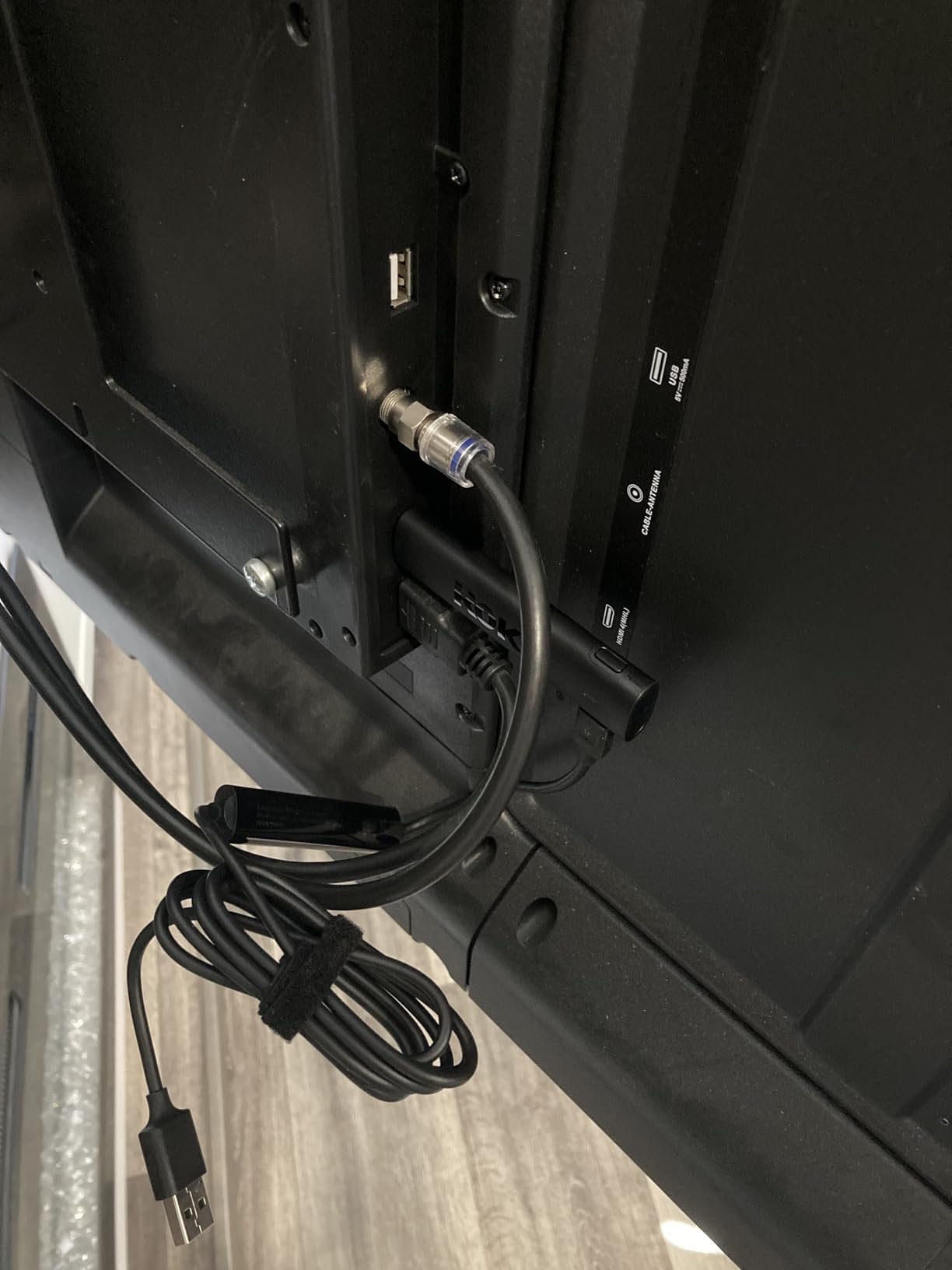 Roku Streaming Stick 4K - HDR & Dolby Vision Roku Streaming Device for TV with Voice Remote & Long-Range Wi-Fi - Free & Live TV photo review