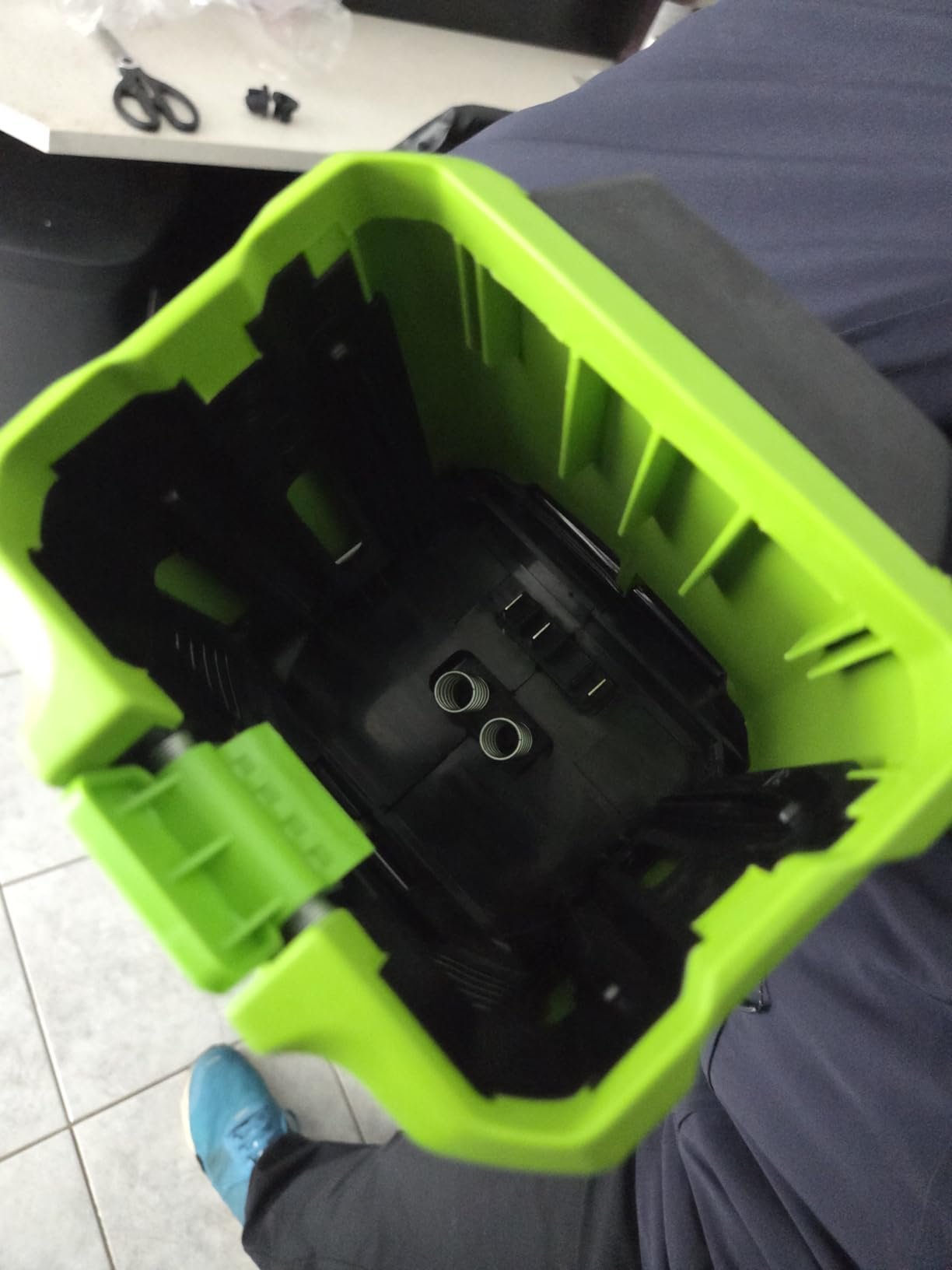 Greenworks 8 Amp 12-Inch Electric Corded Snow Shovel. 20ft Throwing Distance. 12 Wide & 6 Deep Clearing. 300Lbs/Min Snow Thrower Blower Removal Tool for Patio/Driveway/Steps/Sidewalk/Winter Storm photo review