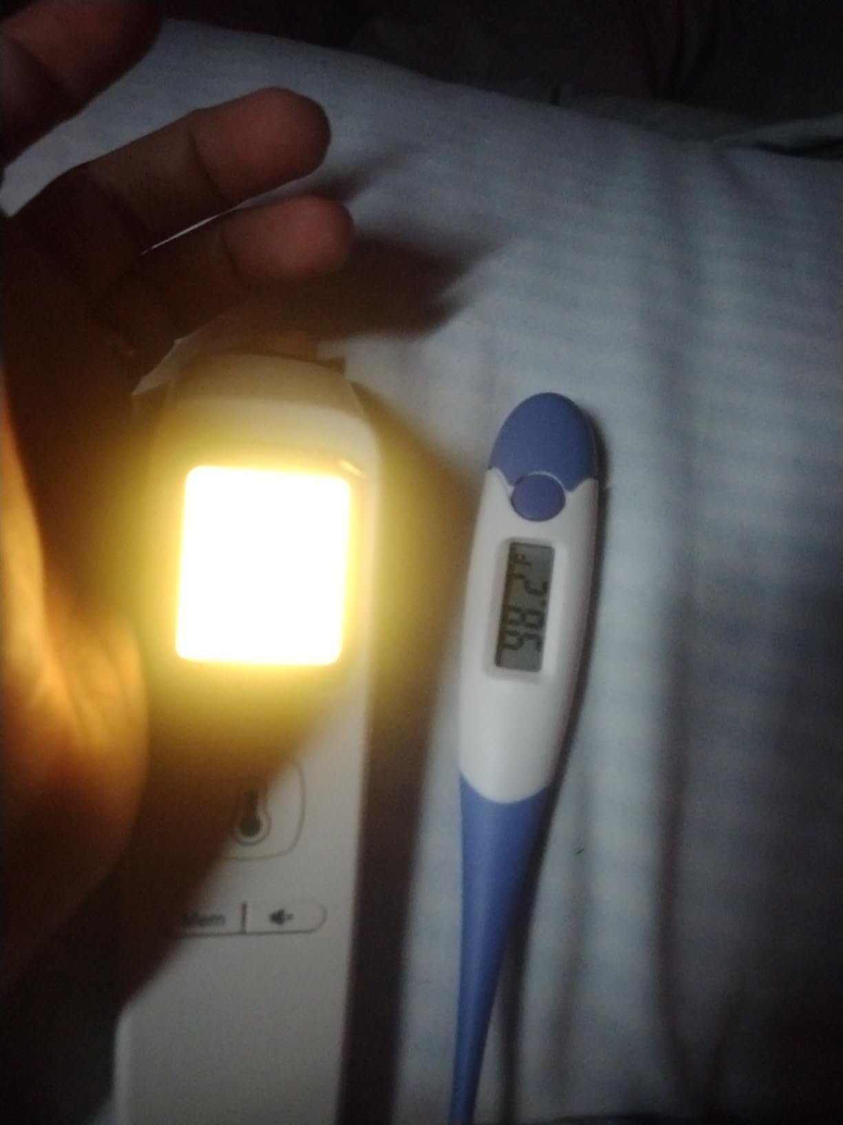 No-Touch Thermometer for Adults and Kids. Accurate Digital Baby Thermometer. Fever Alarm & Silent Mode. 2 in 1 Forehead & Object Mode photo review