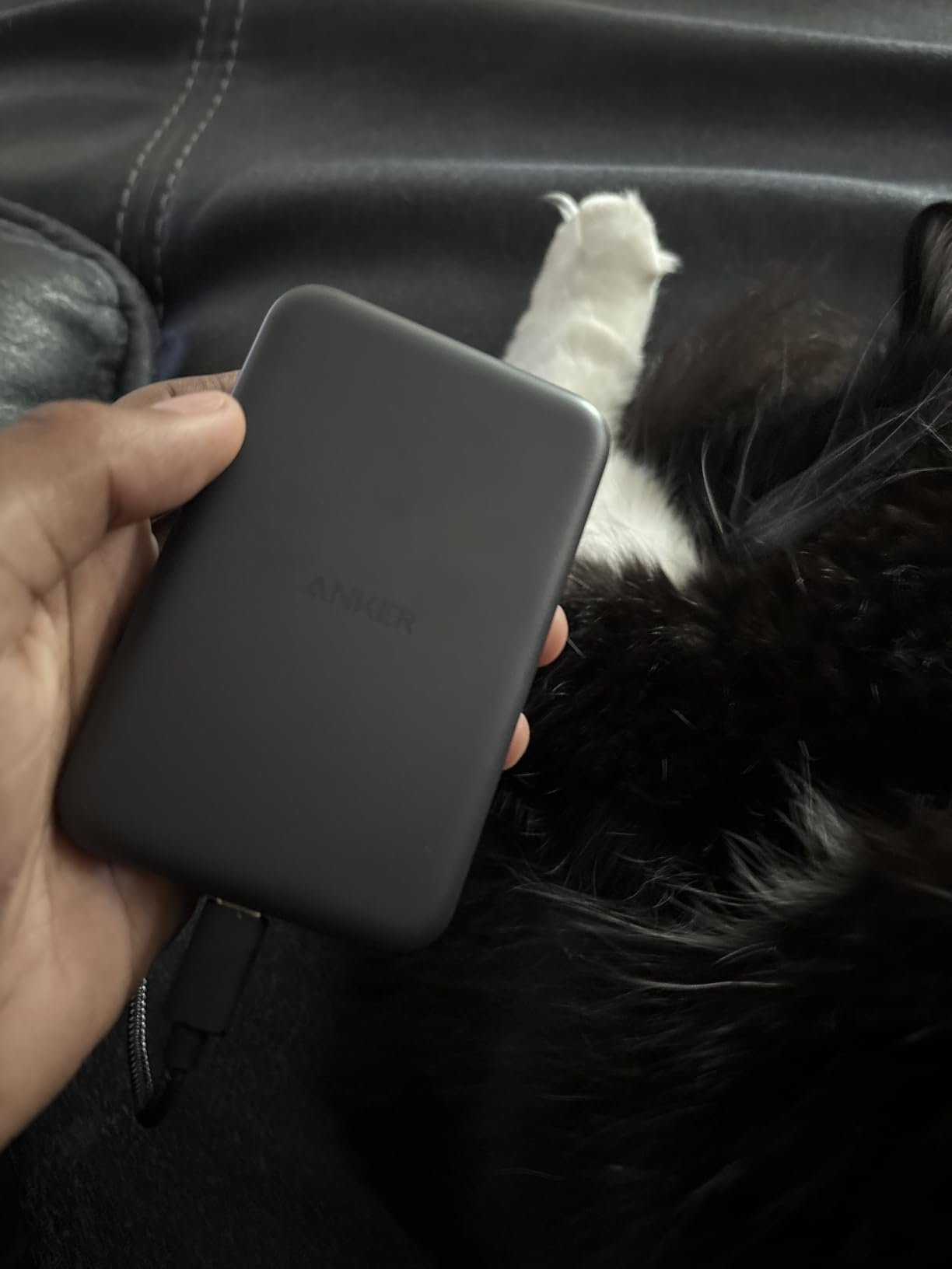 Anker 621 Magnetic Portable Charger (MagGo). 5.000mAh Wireless Power Bank with USB-C Cable. Magsafe-Compatible Battery Pack for iPhone 16/15/14/13/12 Series photo review