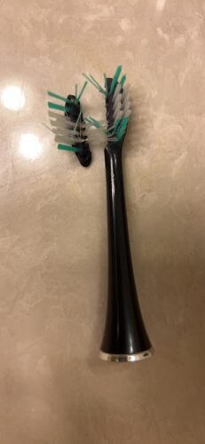 Aquasonic Black Series Ultra Whitening Toothbrush – ADA Accepted Electric Toothbrush- 8 Brush Heads & Travel Case – 40.000 VPM Electric Motor & Wireless Charging - 4 Modes w Smart Timer photo review