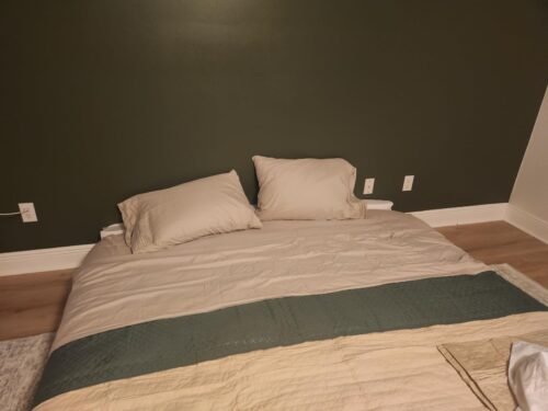 Queen Size 4 Piece Sheet Set - Comfy Breathable & Cooling Bed Sheets Set - Hotel Luxury Bedding for Women. Men. Kids. Teens. Boys & Girls - Deep Pockets. Soft and Wrinkle Free - Oeko-Tex - Dark Grey photo review