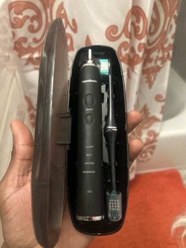 Aquasonic Black Series Ultra Whitening Toothbrush – ADA Accepted Electric Toothbrush- 8 Brush Heads & Travel Case – 40.000 VPM Electric Motor & Wireless Charging - 4 Modes w Smart Timer photo review