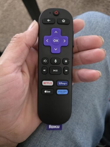 Roku Streaming Stick 4K - HDR & Dolby Vision Roku Streaming Device for TV with Voice Remote & Long-Range Wi-Fi - Free & Live TV photo review
