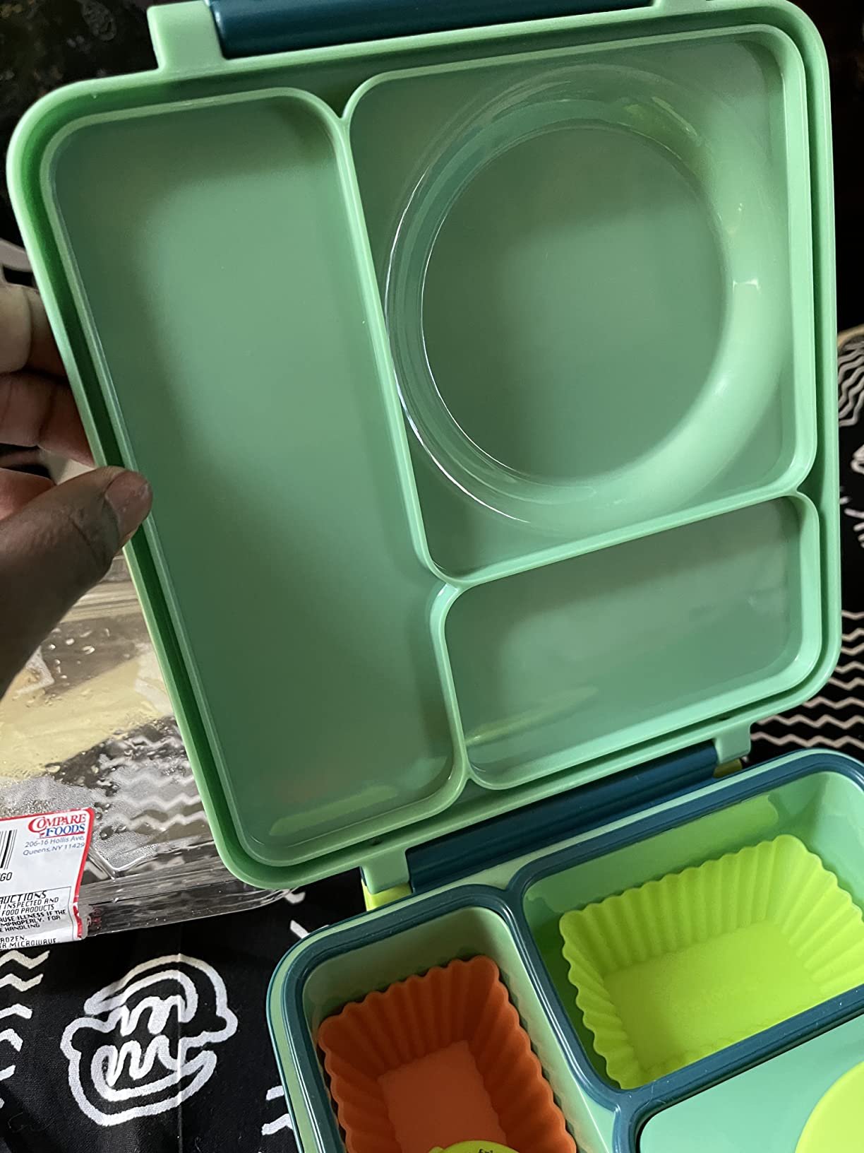 Omie OmieBox Bento Box for Kids - Insulated Lunch Box with Leak Proof Food Jar - 3 Compartments. 2 Temperature Zones - (Meadow) photo review
