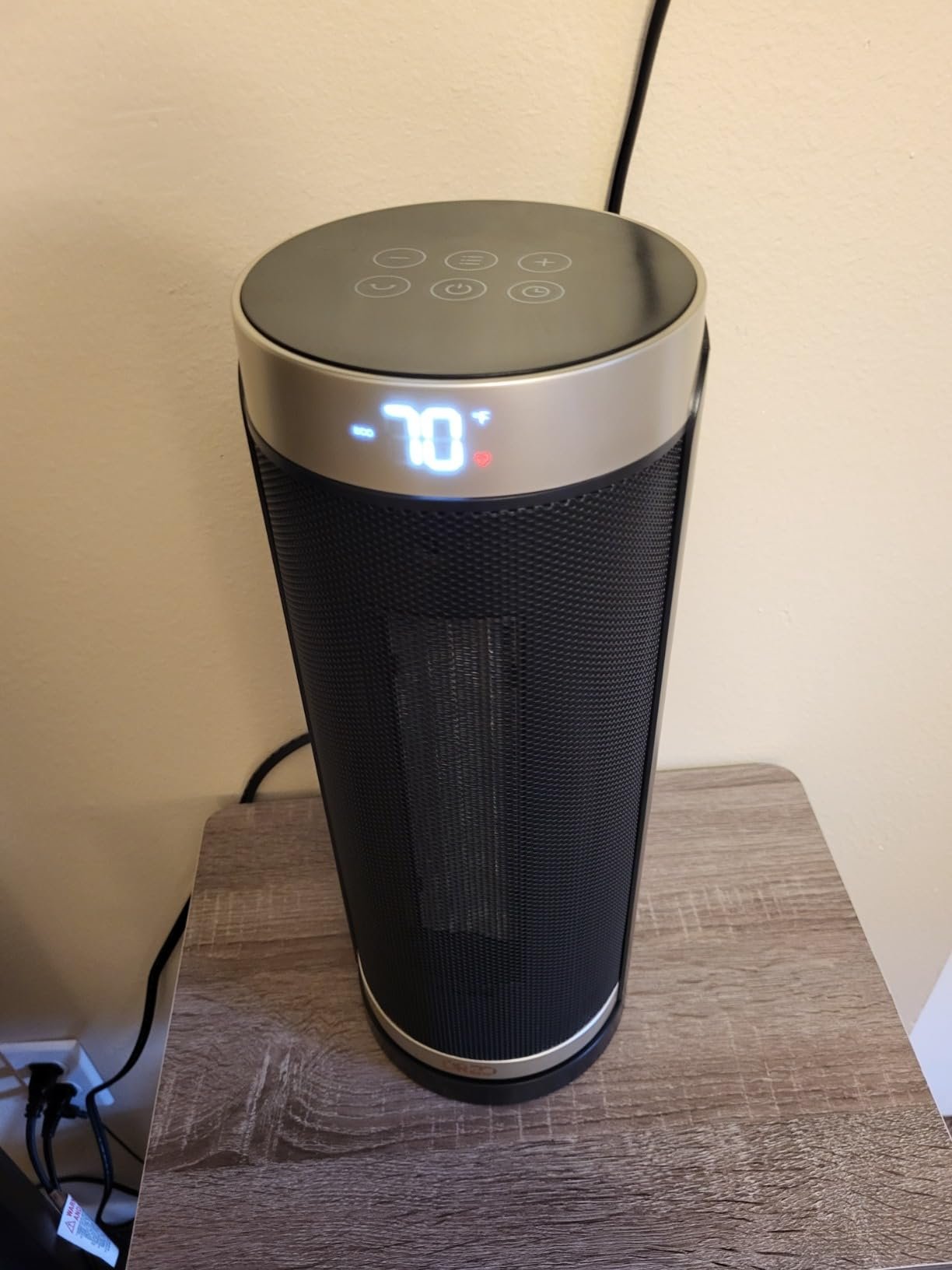 DREO Space Heater. 1500W Electric Heaters for Indoor Use with Thermostat. 70° Oscillation. 8 Safety Protections. 5 Modes. Remote. 12H Timer. Quiet Portable Heater for Office. Bedroom. Large Room photo review