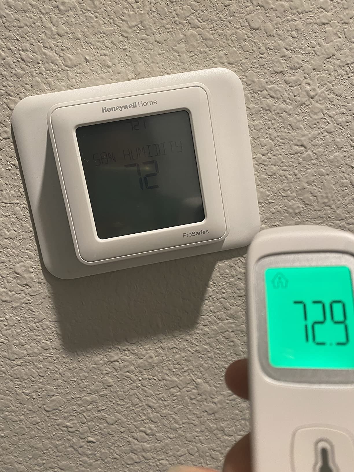 No-Touch Thermometer for Adults and Kids. Accurate Digital Baby Thermometer. Fever Alarm & Silent Mode. 2 in 1 Forehead & Object Mode photo review