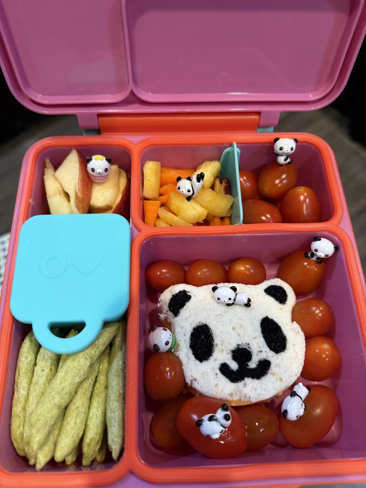 Omie OmieBox Bento Box for Kids - Insulated Lunch Box with Leak Proof Food Jar - 3 Compartments. 2 Temperature Zones - (Meadow) photo review