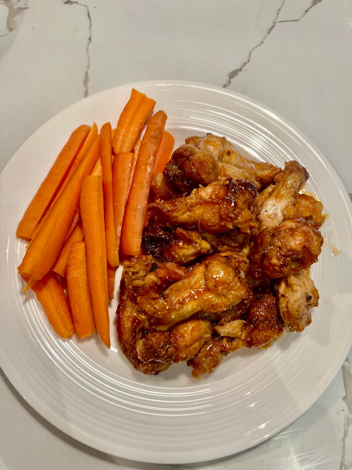 Philips 2000 Series Airfryer - RapidAir Technology. 13-in-1 Ways to Cook. 4.4QT Capacity. Healthier Meals Up to 90% Less Fat. Easy to Clean. Dishwasher Safe. Touchscreen Control. HomeID App (NA221/00) photo review