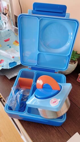 Omie OmieBox Bento Box for Kids - Insulated Lunch Box with Leak Proof Food Jar - 3 Compartments. 2 Temperature Zones - (Meadow) photo review
