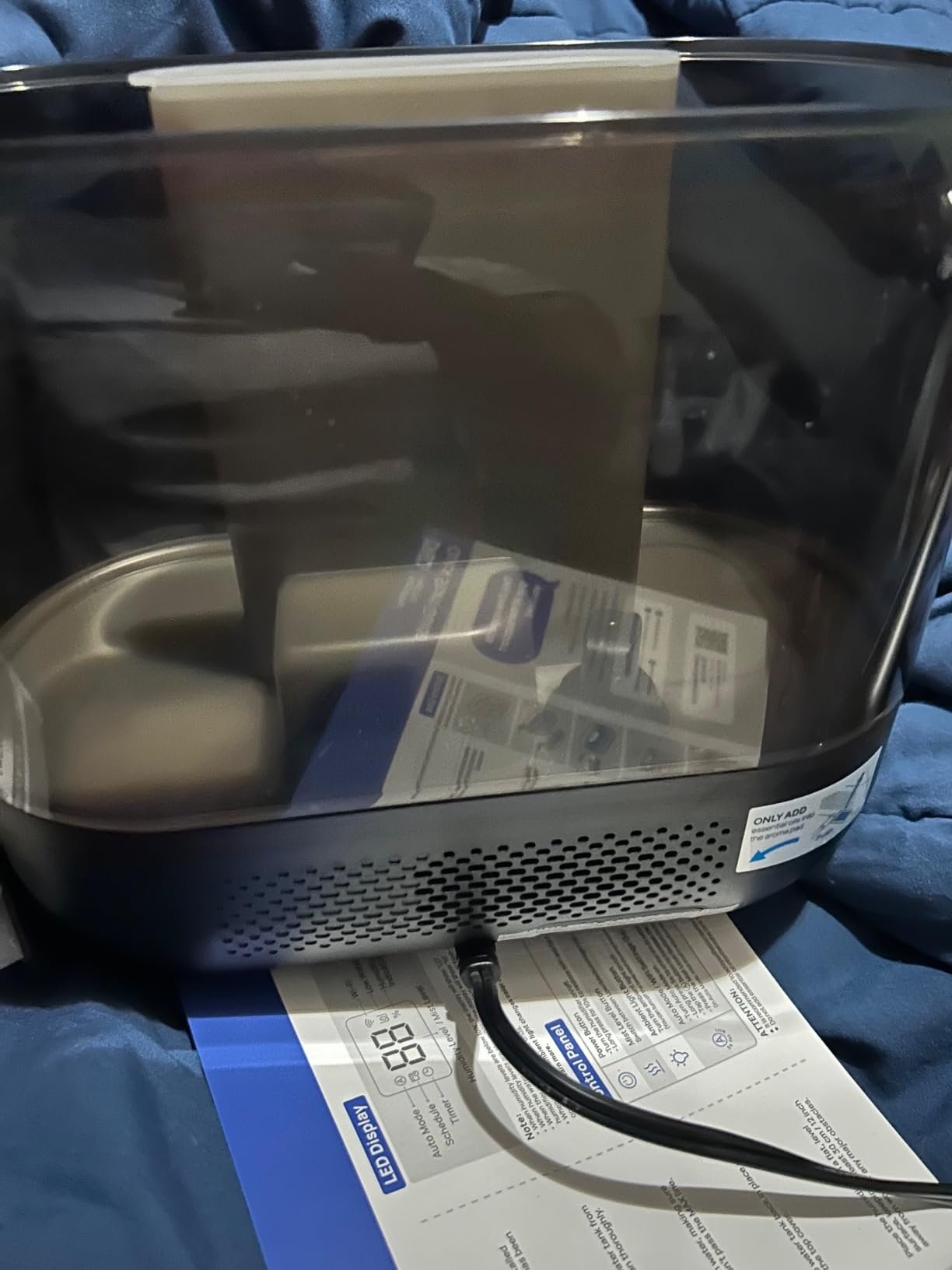 Dreo Smart Humidifiers for Bedroom. Top Fill 4L Supersized Humidifier Large Room with 28 dB. 36H Runtime. Touch/APP/Voice Control. Nightlight. Cool Mist Humidifiers for Baby. Plants. Indoor. Black photo review