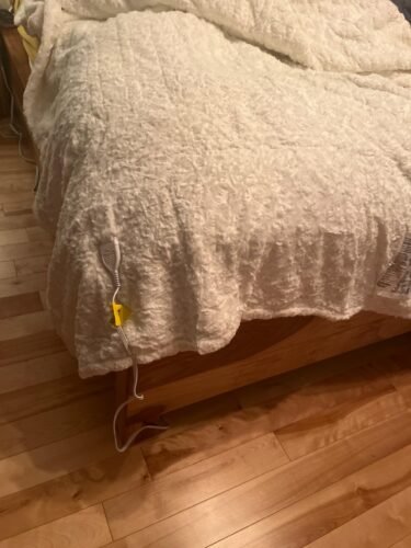 WOOMER Heated Blanket Throw 50 x 60. Electric Blanket Throw with 4 Heating Levels & 4H Auto Off. ETL Certified. Marble Grey Double-Sided Faux Fur. Over-Heat Protect. Machine Washable photo review