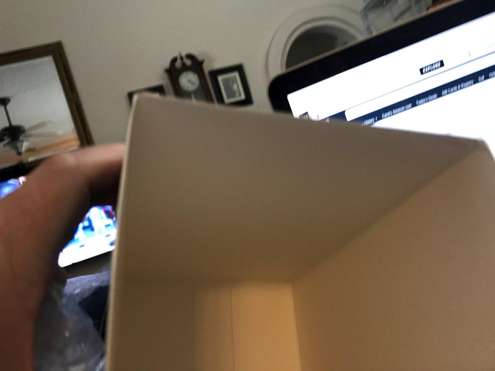 TP-Link WiFi Extender with Ethernet Port. Dual Band 5GHz/2.4GHz. Up to 44% More Bandwidth Than Single Band. Covers Up to 1200 Sq.ft and 30 Devices. Signal Booster Amplifier Supports OneMesh(RE220) photo review