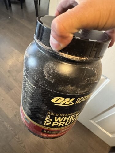 Optimum Nutrition Gold Standard 100% Whey Protein Powder. Chocolate Peanut Butter. 2 Pound (Packaging May Vary) photo review