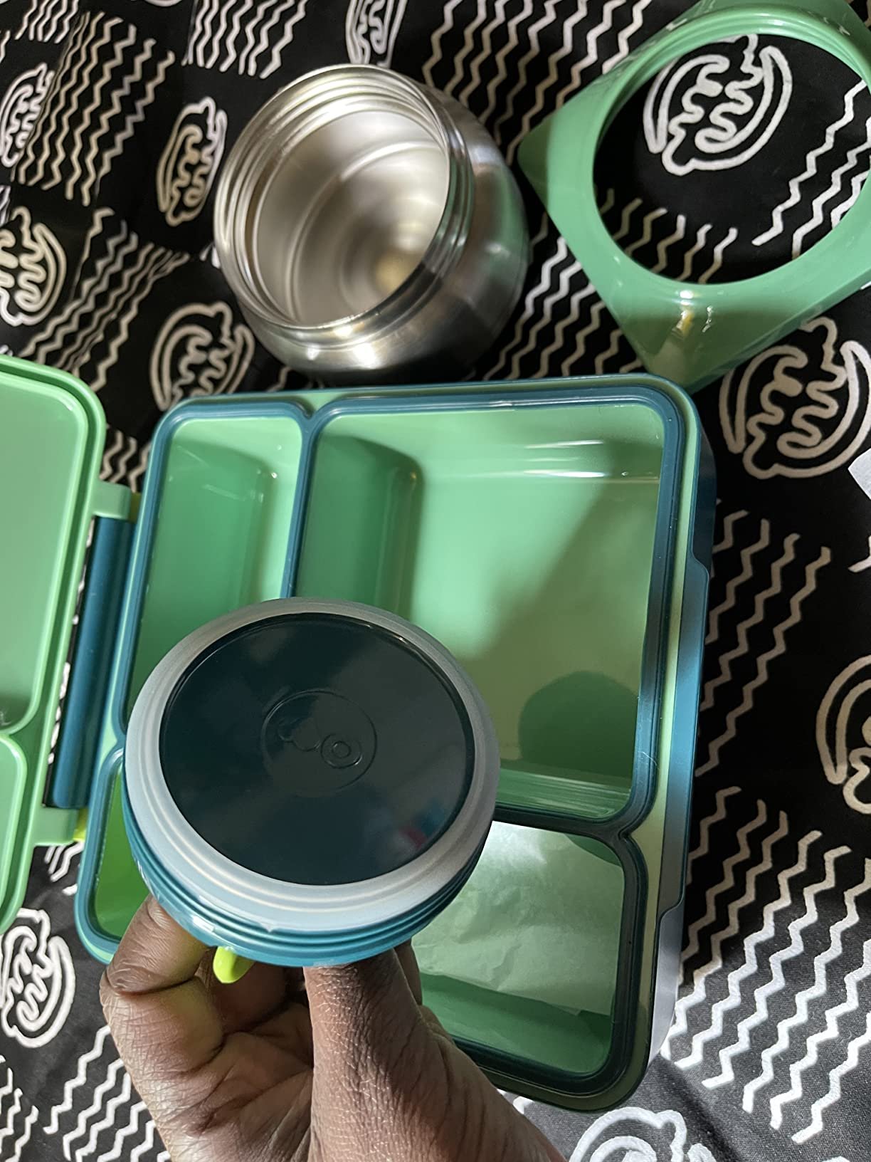 Omie OmieBox Bento Box for Kids - Insulated Lunch Box with Leak Proof Food Jar - 3 Compartments. 2 Temperature Zones - (Meadow) photo review