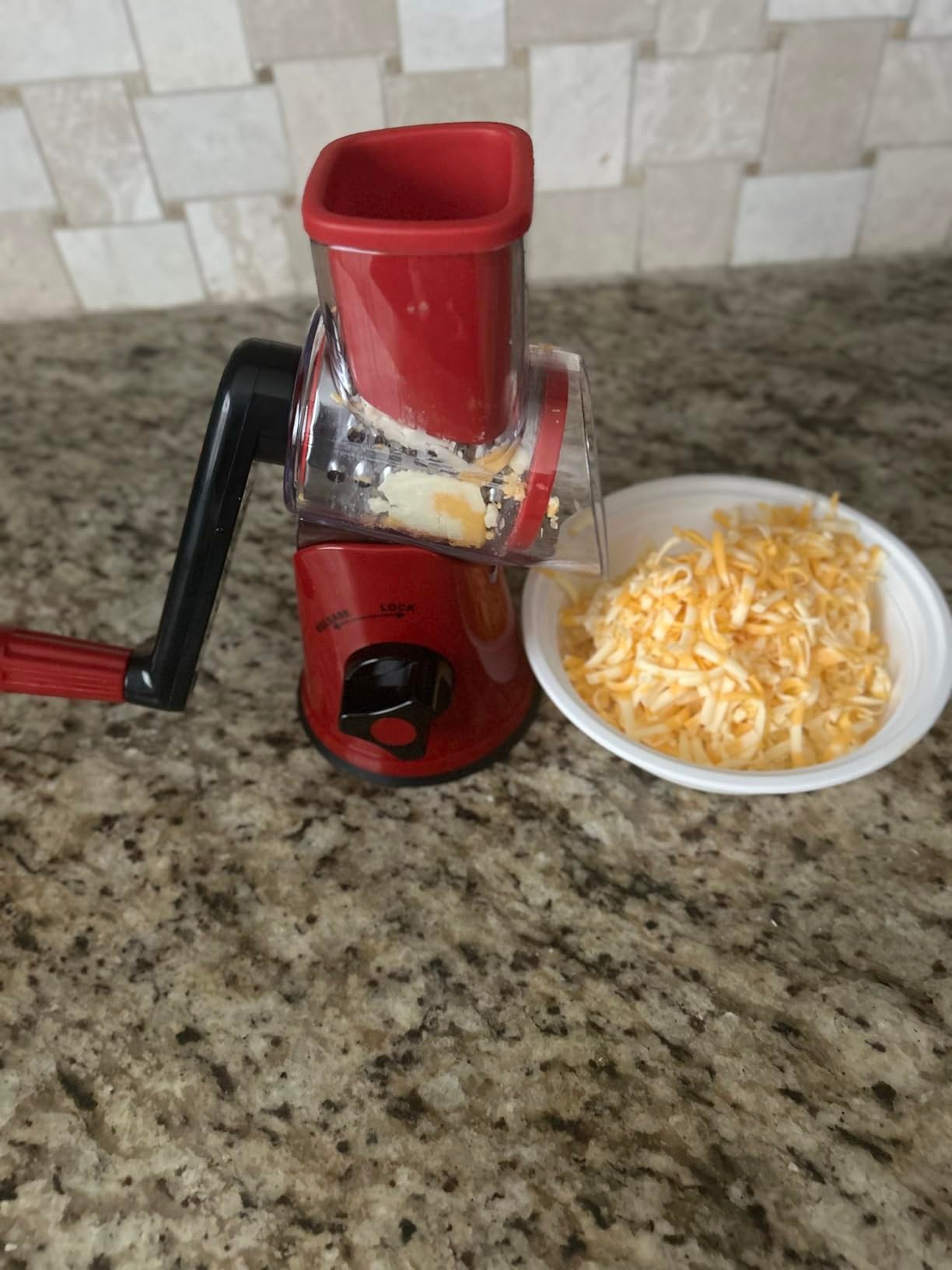 Cheese Grater Rotary. Rotary Grater for Kitchen. Kitchen Grater Vegetable Slicer with 3 Drum Blades. Fast Cutting Cheese Shredder for Vegetables and Nuts photo review