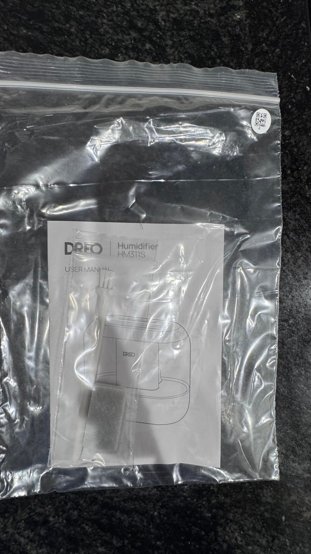 Dreo Smart Humidifiers for Bedroom. Top Fill 4L Supersized Humidifier Large Room with 28 dB. 36H Runtime. Touch/APP/Voice Control. Nightlight. Cool Mist Humidifiers for Baby. Plants. Indoor. Black photo review