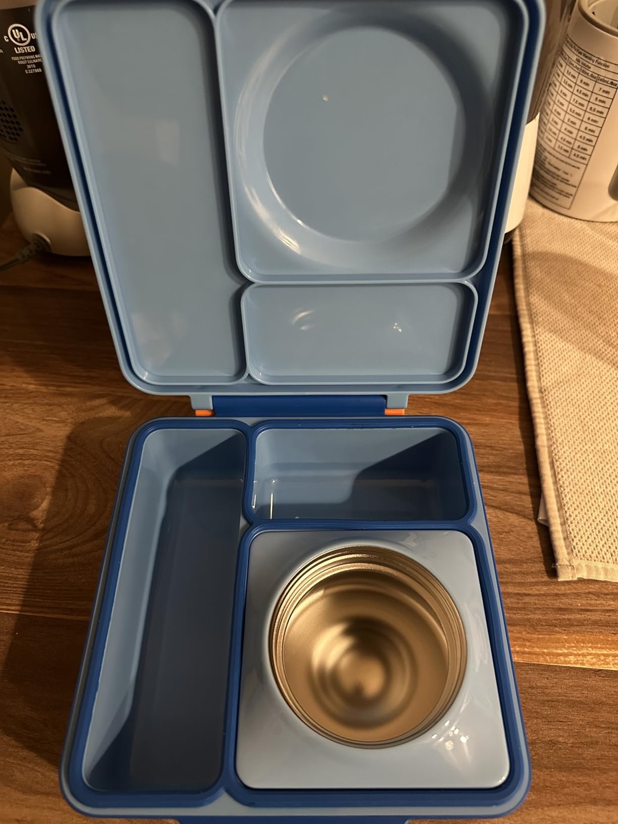 Omie OmieBox Bento Box for Kids - Insulated Lunch Box with Leak Proof Food Jar - 3 Compartments. 2 Temperature Zones - (Meadow) photo review