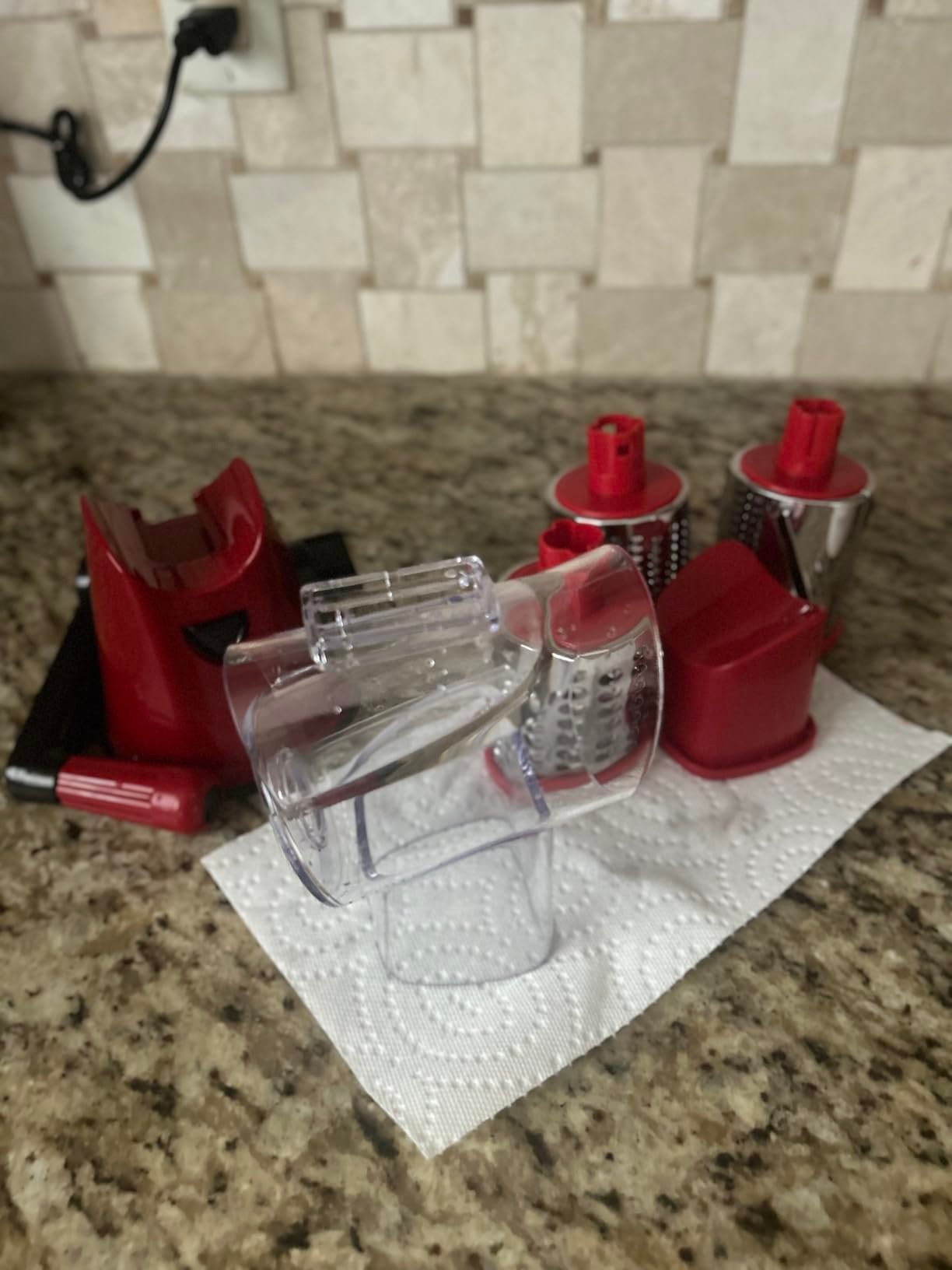 Cheese Grater Rotary. Rotary Grater for Kitchen. Kitchen Grater Vegetable Slicer with 3 Drum Blades. Fast Cutting Cheese Shredder for Vegetables and Nuts photo review