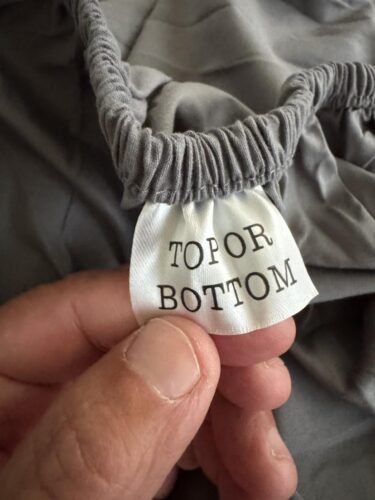 Queen Size 4 Piece Sheet Set - Comfy Breathable & Cooling Bed Sheets Set - Hotel Luxury Bedding for Women. Men. Kids. Teens. Boys & Girls - Deep Pockets. Soft and Wrinkle Free - Oeko-Tex - Dark Grey photo review