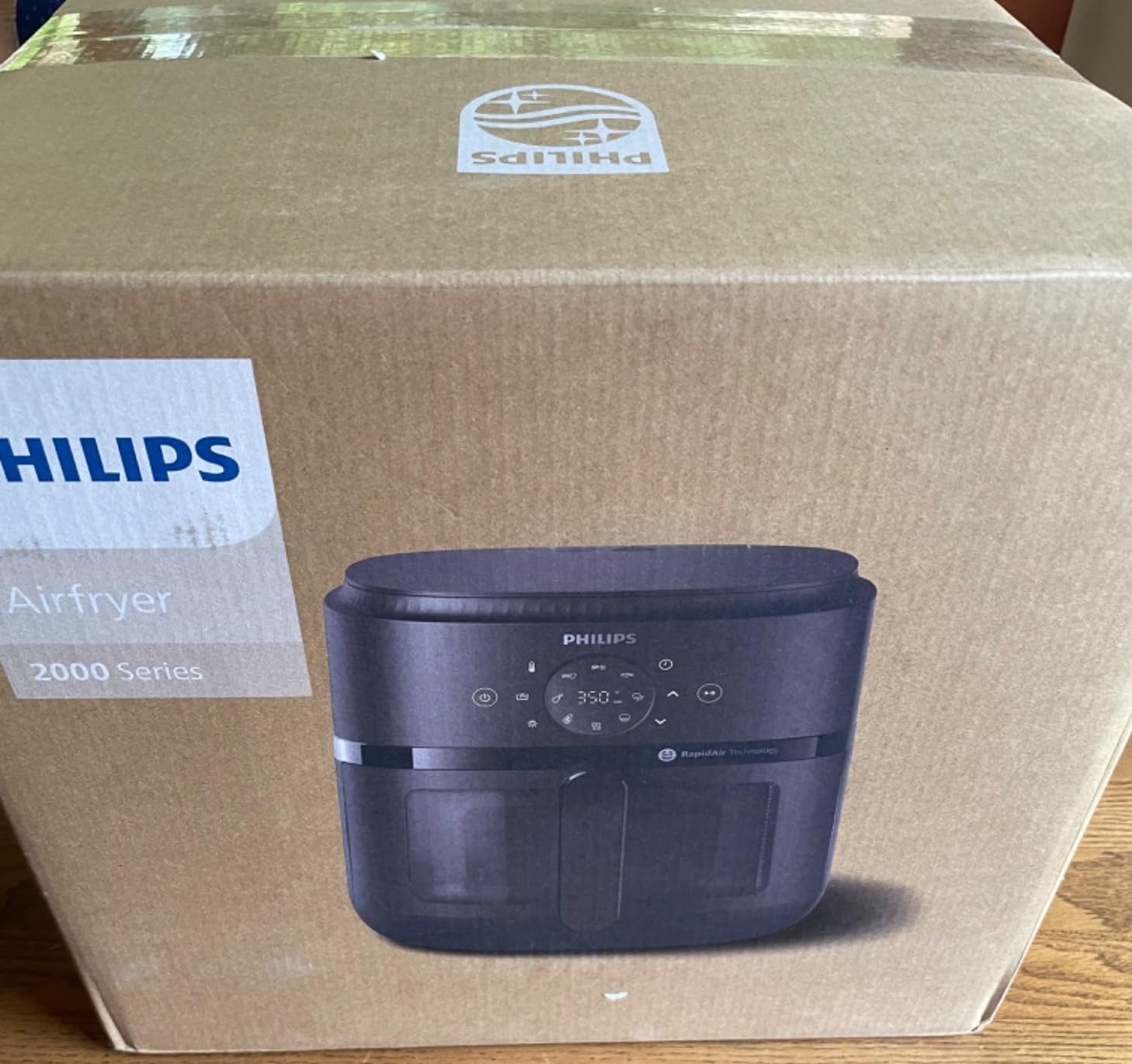 Philips 2000 Series Airfryer - RapidAir Technology. 13-in-1 Ways to Cook. 4.4QT Capacity. Healthier Meals Up to 90% Less Fat. Easy to Clean. Dishwasher Safe. Touchscreen Control. HomeID App (NA221/00) photo review