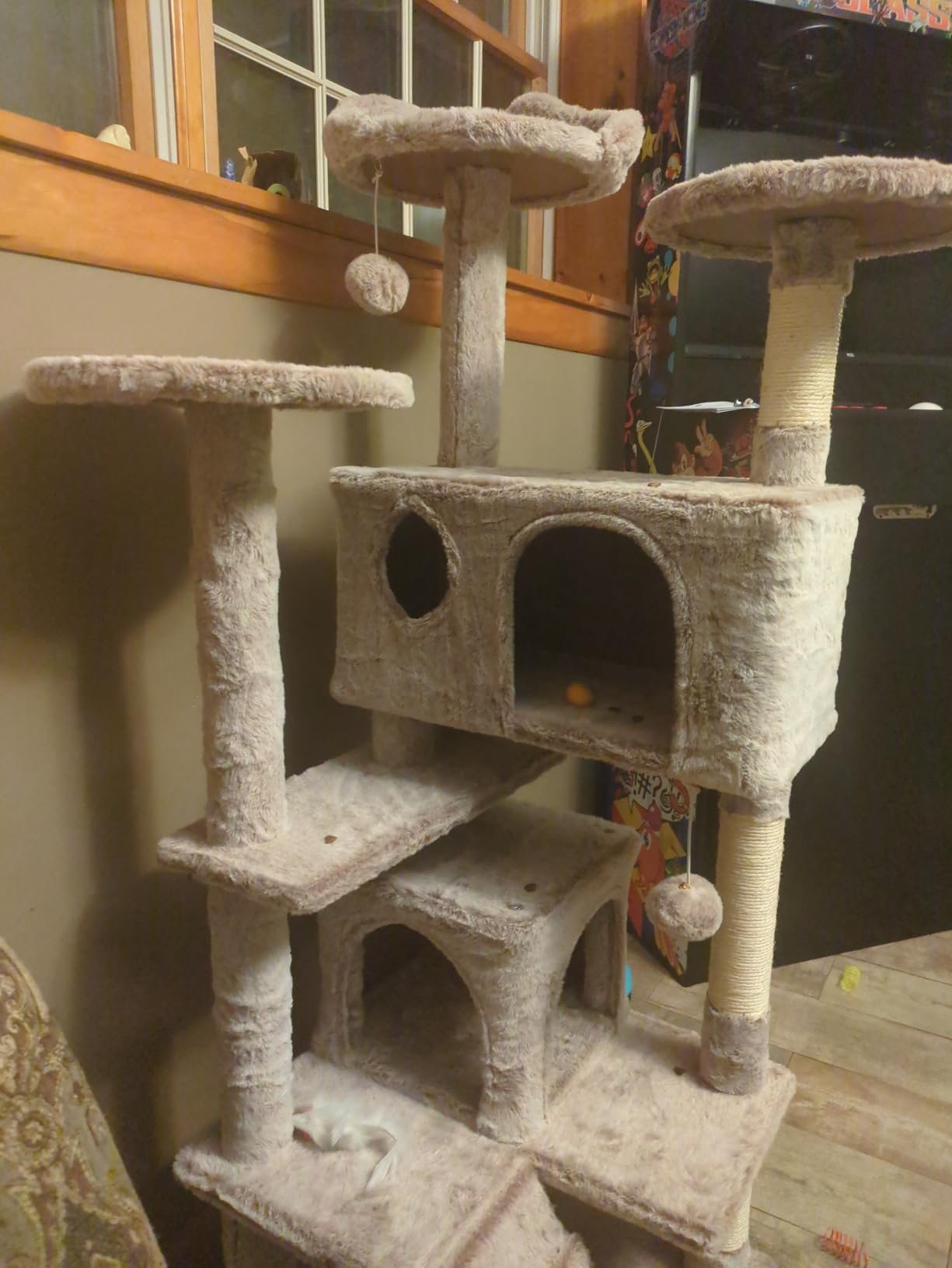 Yaheetech 54in Cat Tree. Multi-Level Cat Tower with Spacious Kitten-ear Perch. 2 Cozy Caves. Scratching Posts. Climbing Ladder. 2 Plush Balls. Durable Pet House Furniture for Indoor Kittens. Dark Gray photo review