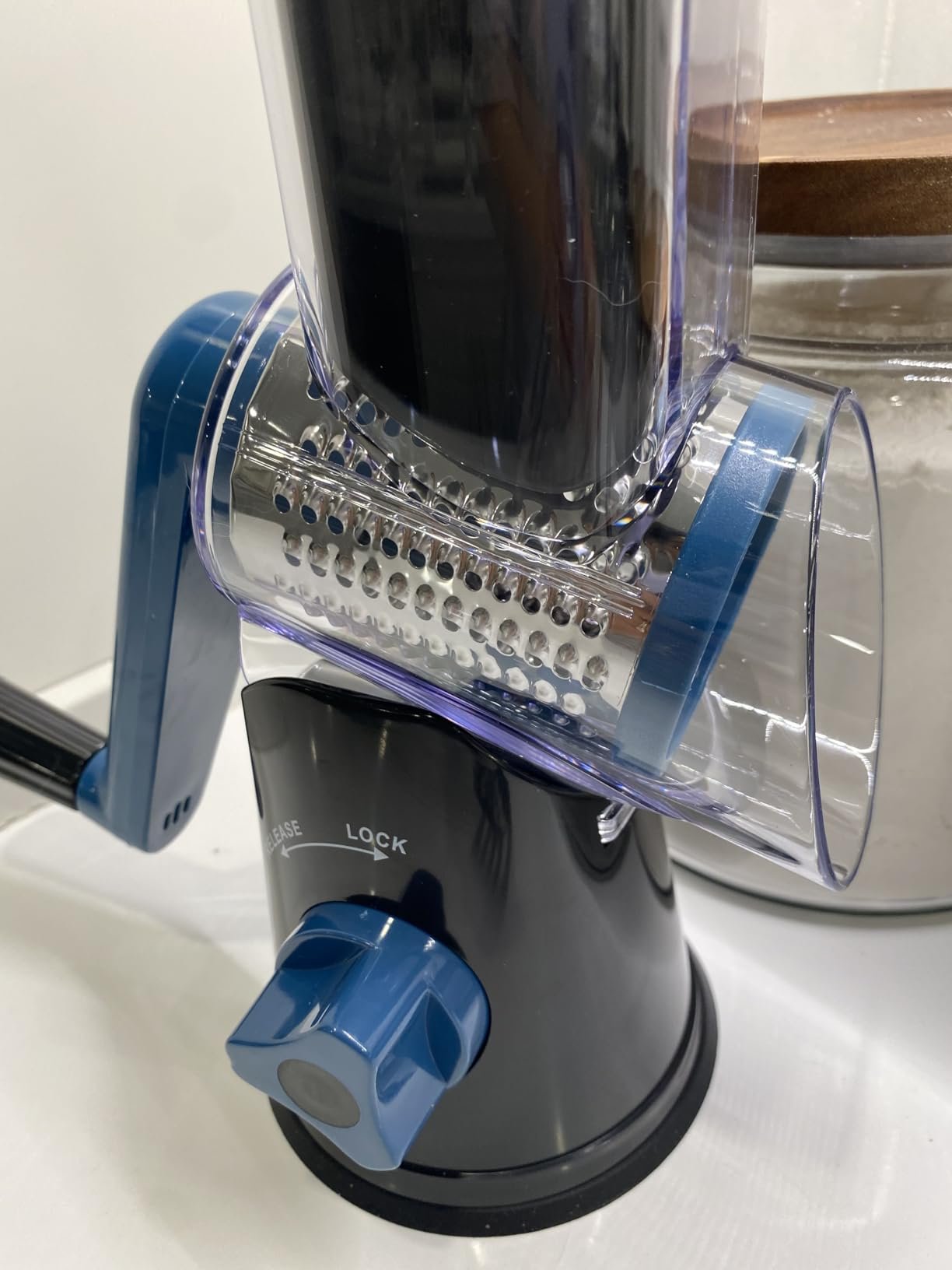 Cheese Grater Rotary. Rotary Grater for Kitchen. Kitchen Grater Vegetable Slicer with 3 Drum Blades. Fast Cutting Cheese Shredder for Vegetables and Nuts photo review