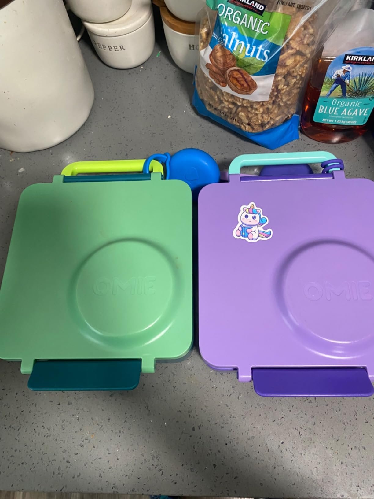 Omie OmieBox Bento Box for Kids - Insulated Lunch Box with Leak Proof Food Jar - 3 Compartments. 2 Temperature Zones - (Meadow) photo review