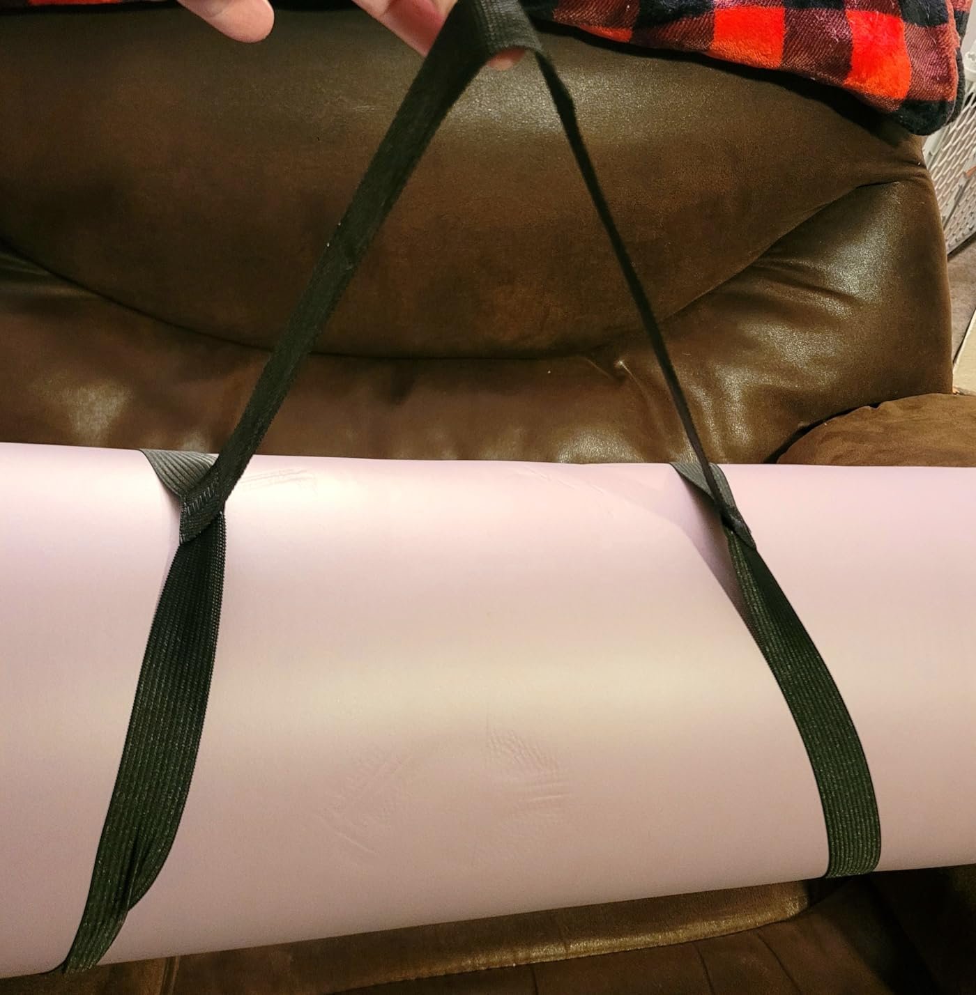 Retrospec Solana Yoga Mat 1 Thick w/Nylon Strap for Men & Women - Non Slip Exercise Mat for Home Yoga. Pilates. Stretching. Floor & Fitness Workouts photo review