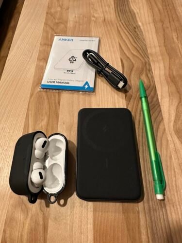 Anker 621 Magnetic Portable Charger (MagGo). 5.000mAh Wireless Power Bank with USB-C Cable. Magsafe-Compatible Battery Pack for iPhone 16/15/14/13/12 Series photo review