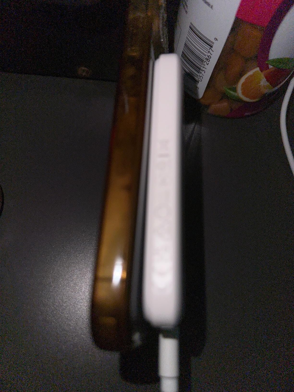 Anker 621 Magnetic Portable Charger (MagGo). 5.000mAh Wireless Power Bank with USB-C Cable. Magsafe-Compatible Battery Pack for iPhone 16/15/14/13/12 Series photo review