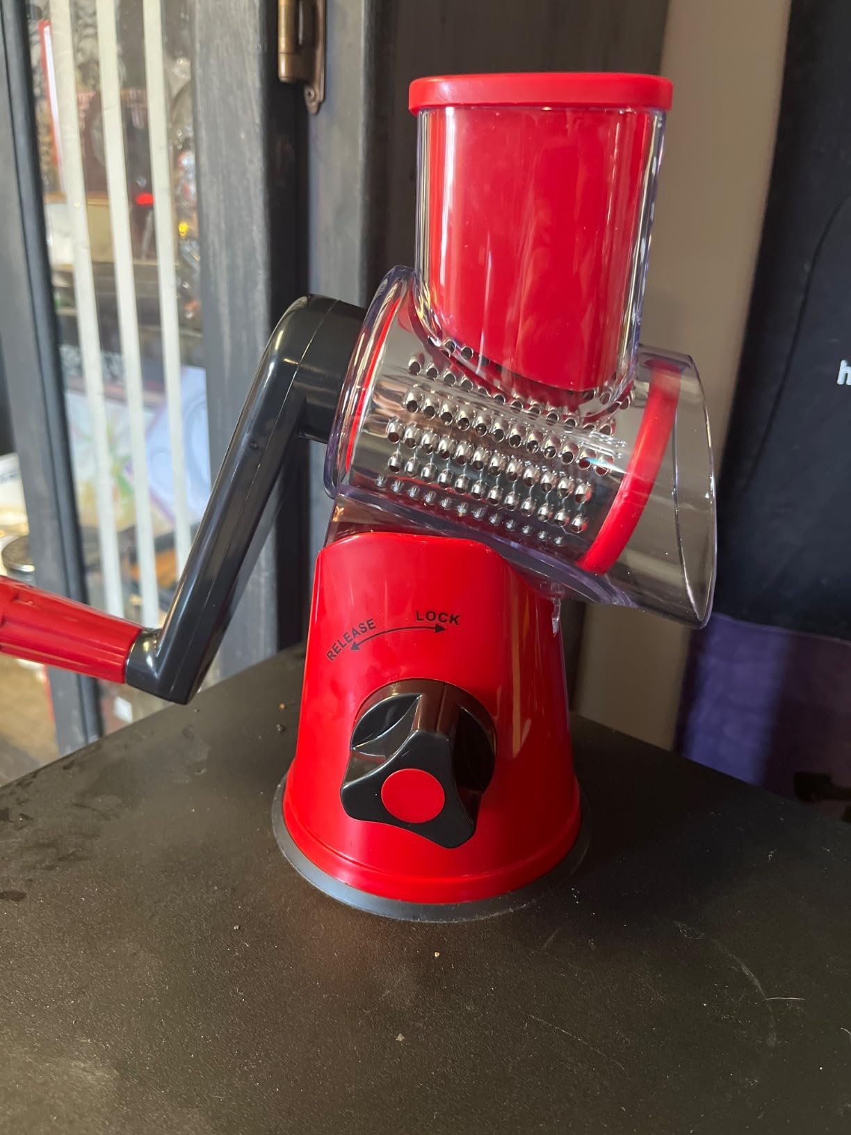 Cheese Grater Rotary. Rotary Grater for Kitchen. Kitchen Grater Vegetable Slicer with 3 Drum Blades. Fast Cutting Cheese Shredder for Vegetables and Nuts photo review