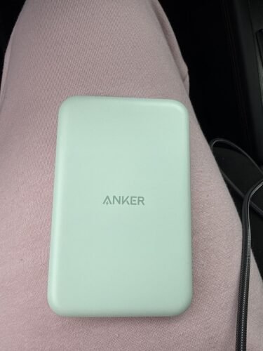 Anker 621 Magnetic Portable Charger (MagGo). 5.000mAh Wireless Power Bank with USB-C Cable. Magsafe-Compatible Battery Pack for iPhone 16/15/14/13/12 Series photo review