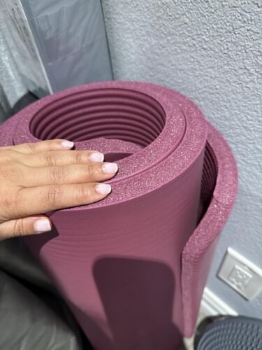 Retrospec Solana Yoga Mat 1 Thick w/Nylon Strap for Men & Women - Non Slip Exercise Mat for Home Yoga. Pilates. Stretching. Floor & Fitness Workouts photo review