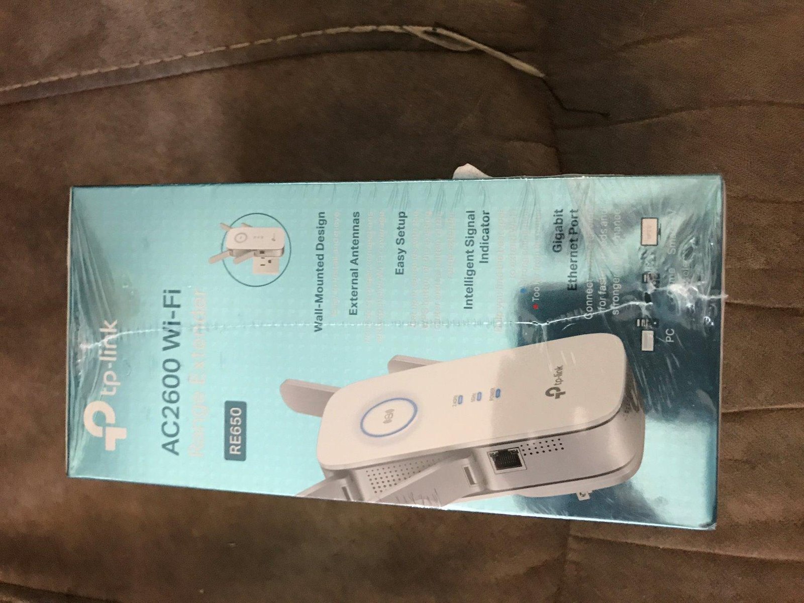 TP-Link WiFi Extender with Ethernet Port. Dual Band 5GHz/2.4GHz. Up to 44% More Bandwidth Than Single Band. Covers Up to 1200 Sq.ft and 30 Devices. Signal Booster Amplifier Supports OneMesh(RE220) photo review