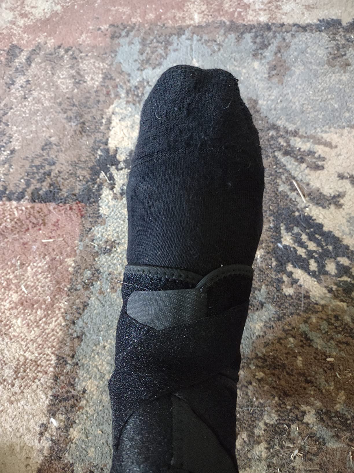 Bodyprox Ankle Support Brace. Breathable Neoprene Sleeve. Adjustable Wrap! (1 Pack) photo review