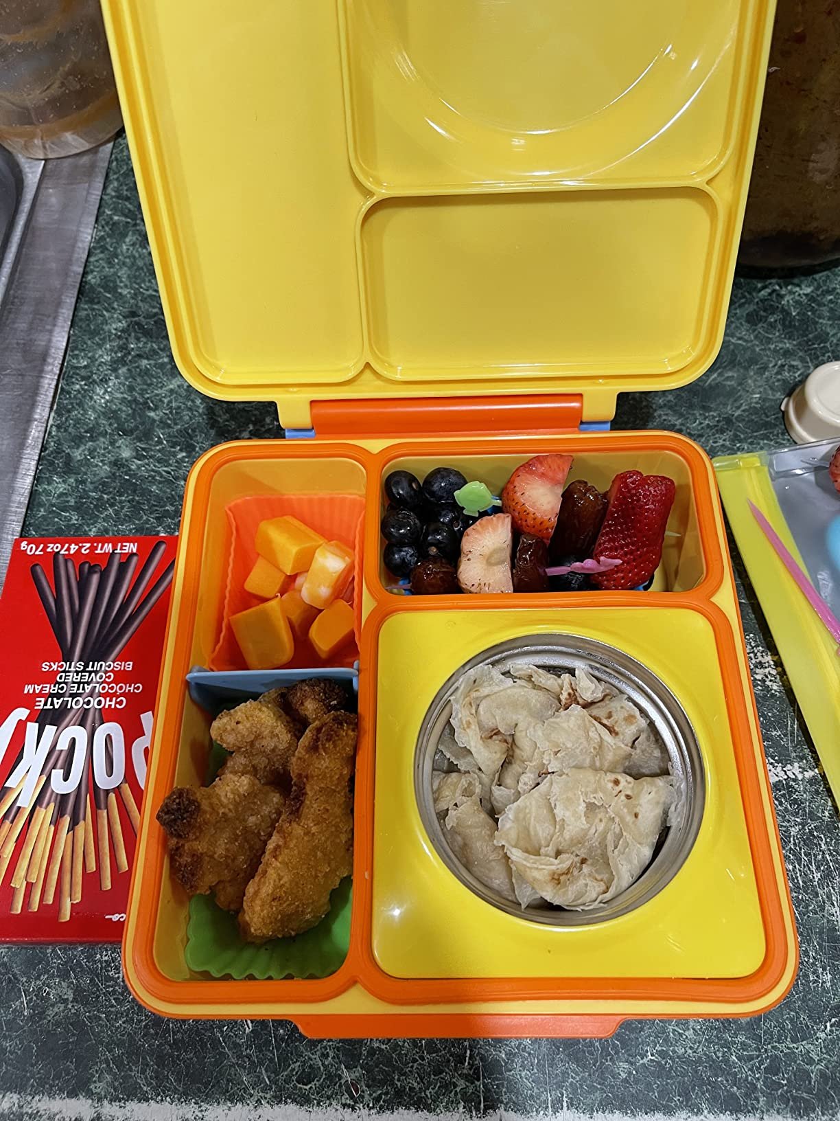 Omie OmieBox Bento Box for Kids - Insulated Lunch Box with Leak Proof Food Jar - 3 Compartments. 2 Temperature Zones - (Meadow) photo review
